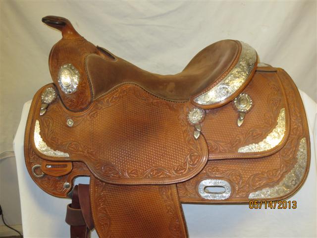 Used Saddle:- Image Number:0